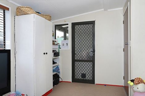 Photo of property in 179a Bridge Street, Bulls, 4818