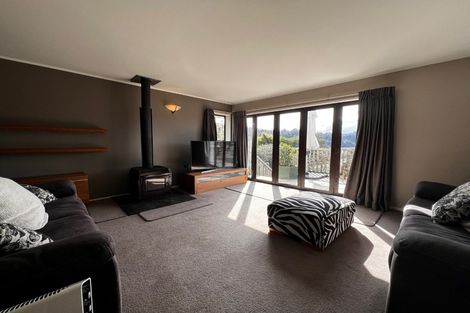 Photo of property in 24 Beach Haven Road, Beach Haven, Auckland, 0626