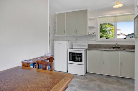 Photo of property in 7 Caplen Street, Hawera, 4610