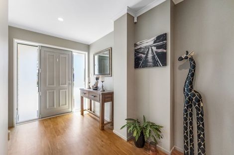 Photo of property in 40 Country Palms Drive, Halswell, Christchurch, 8025