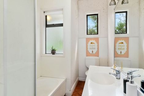 Photo of property in 20 Grey Street, Glenholme, Rotorua, 3010