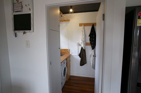 Photo of property in 13 York Crescent, Westown, New Plymouth, 4310