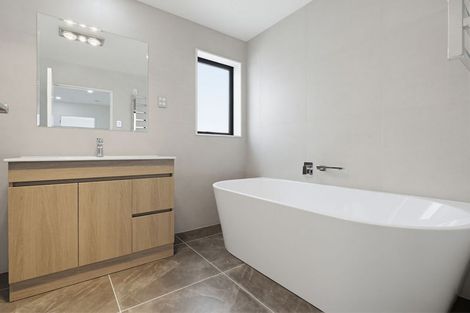 Photo of property in 2/34 Ashlynne Avenue, Papatoetoe, Auckland, 2025