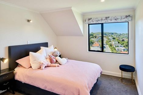 Photo of property in 7 Ridvan Grove, Ngaio, Wellington, 6035