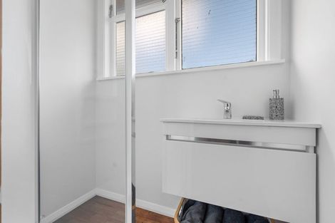 Photo of property in 28 Hastings Street, Hobsonville, Auckland, 0616