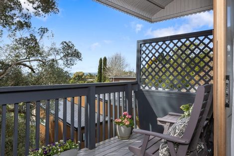 Photo of property in 2/12 Surville Place, Mairangi Bay, Auckland, 0630