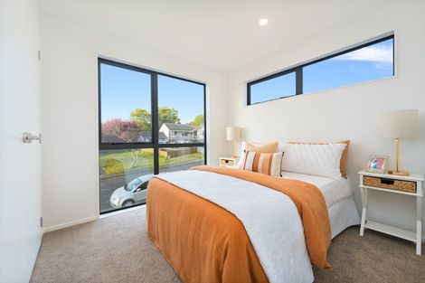 Photo of property in 23a West Harbour Drive, West Harbour, Auckland, 0618