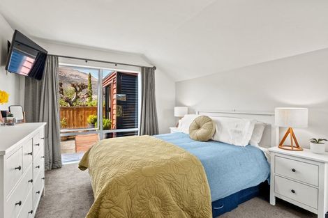 Photo of property in 22 Shaw Street, Arrowtown, 9302