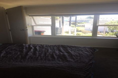 Photo of property in 17 Derby Place, Cannons Creek, Porirua, 5024