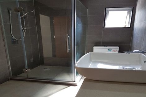 Photo of property in 76 Gallony Avenue, Massey, Auckland, 0614