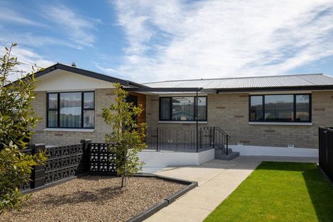 Photo of property in 22 Eureka Street, Alexandra, 9320