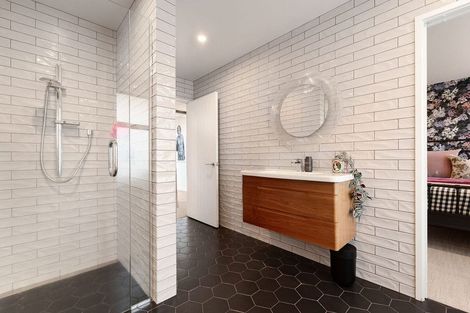 Photo of property in 16 Saint Thomas Avenue, Pyes Pa, Tauranga, 3112