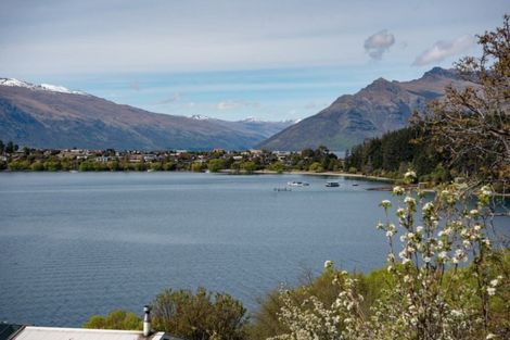 Photo of property in 139 Frankton Road, Queenstown, 9300