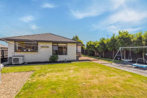 Photo of property in 34 Lowry Avenue, Redwood, Christchurch, 8051