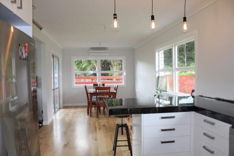 Photo of property in 3 Adrian Street, Stratford, 4332