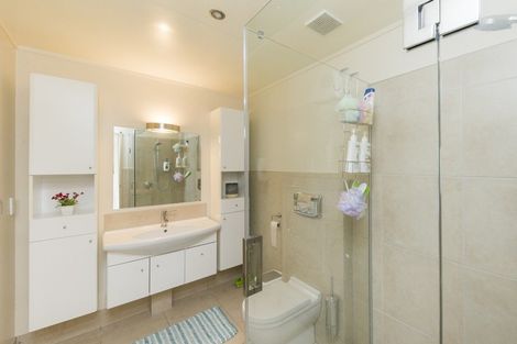 Photo of property in 47 Ruapehu Drive, Fitzherbert, Palmerston North, 4410