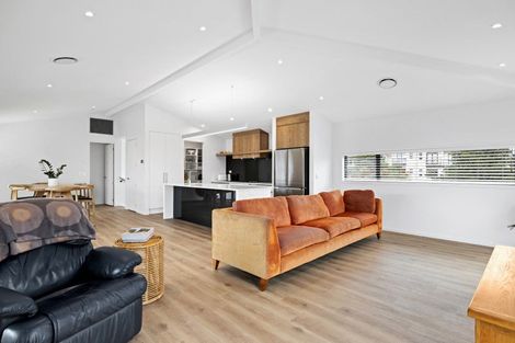 Photo of property in 336a Oceanbeach Road, Mount Maunganui, 3116