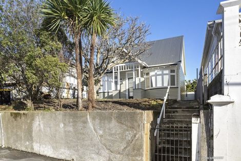 Photo of property in 68 Russell Terrace, Berhampore, Wellington, 6023