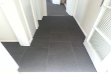 Photo of property in 12 Mataroa Avenue, Northland, Wellington, 6012