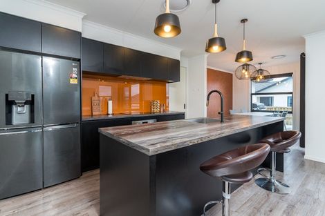 Photo of property in 6 Monterey Drive, Balclutha, 9230