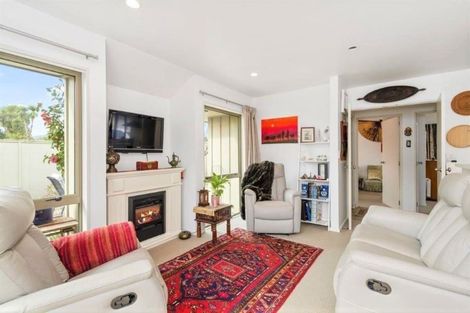 Photo of property in 464a Halswell Road, Halswell, Christchurch, 8025