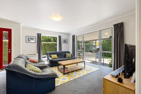 Photo of property in 1/149 Wairakei Road, Bryndwr, Christchurch, 8053