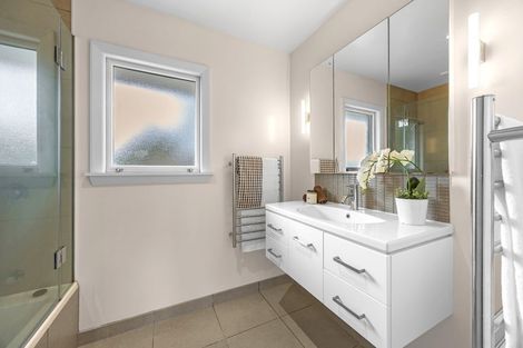 Photo of property in 360 Harewood Road, Bishopdale, Christchurch, 8053