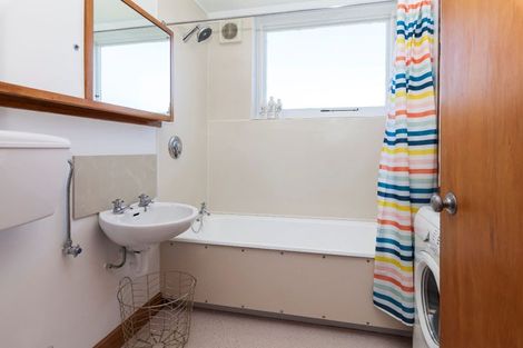 Photo of property in 21 Newbridge Place, Ilam, Christchurch, 8041