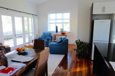 Photo of property in 44a Jellicoe Street, Greytown, 5712