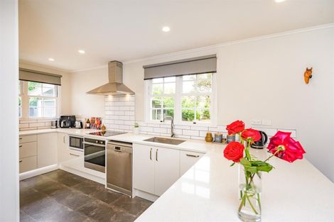 Photo of property in 273 Parewanui Road, Bulls, 4894