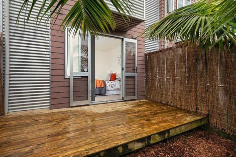 Photo of property in 13 Albionvale Road, Glen Eden, Auckland, 0602