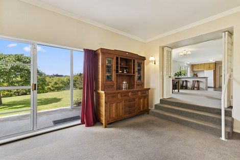 Photo of property in 120 Kawiu Road, Levin, 5510