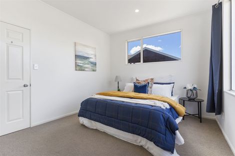 Photo of property in 5 Kentia Way, Somerville, Auckland, 2014