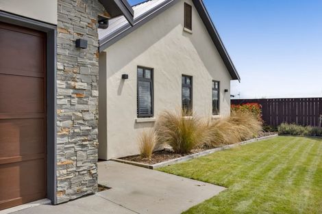 Photo of property in 25 County Drive, Hawera, 4610