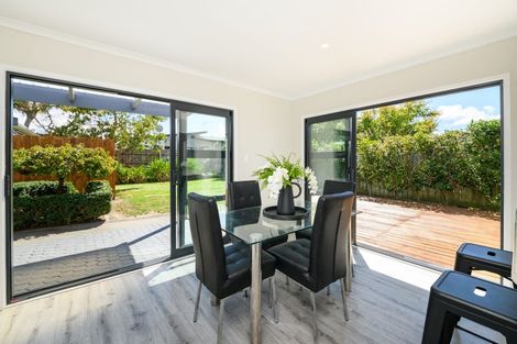 Photo of property in 69 Florence Avenue, Palmerston North, 4414