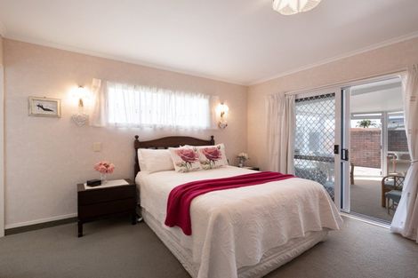 Photo of property in 6 Laburnum Glen, Mount Maunganui, 3116