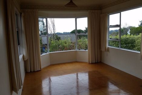 Photo of property in 16 Kotare Street, Waikanae, 5036