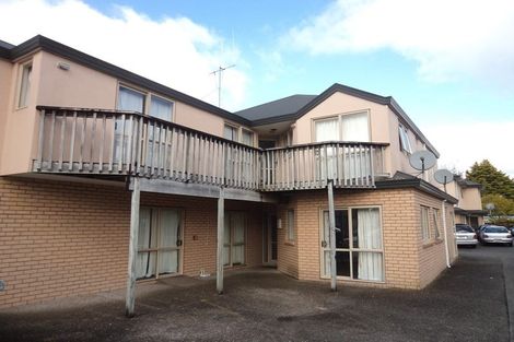 Photo of property in 12/5 Inverness Avenue, Hamilton East, Hamilton, 3216