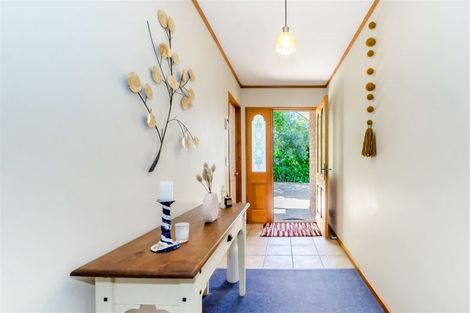 Photo of property in 9 Compass Court, Paraparaumu, 5032