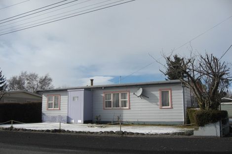 Photo of property in 55 Jollie Road, Twizel, 7901