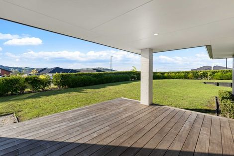 Photo of property in 83 Harriet Johnston Drive, Pokeno, 2402