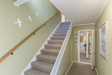 Photo of property in 10 Sunshine Avenue, Paraparaumu, 5032