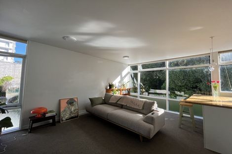 Photo of property in 374 Tinakori Road, Thorndon, Wellington, 6011