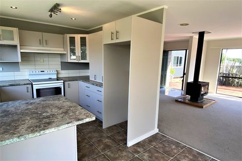 Photo of property in 20 Harbour Crest Drive, Waiuku, 2123