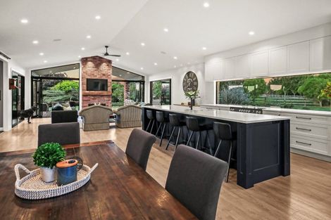 Photo of property in 1/535 Fencourt Road, Cambridge, 3493