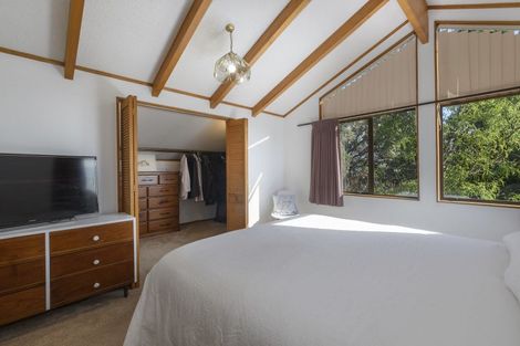 Photo of property in 14 Holmburn Street, Welcome Bay, Tauranga, 3112