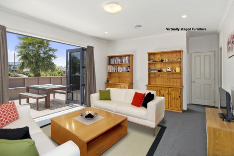 Photo of property in 2 Waterside Drive, Pyes Pa, Tauranga, 3112