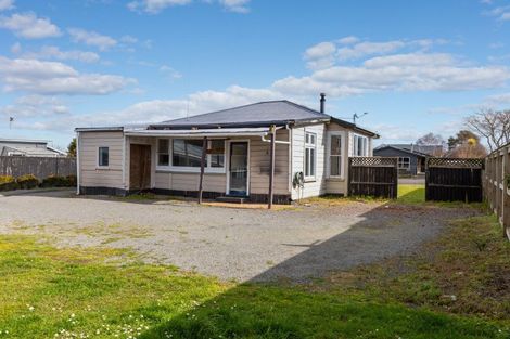 Photo of property in 13 Dublin Street, Dannevirke, 4930