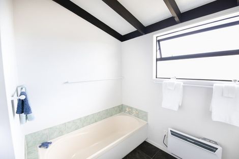 Photo of property in 426 Main North Road, Bay View, Napier, 4104