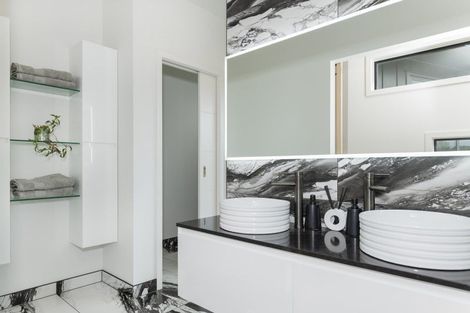 Photo of property in 1 Rutene Road, Kaiti, Gisborne, 4010